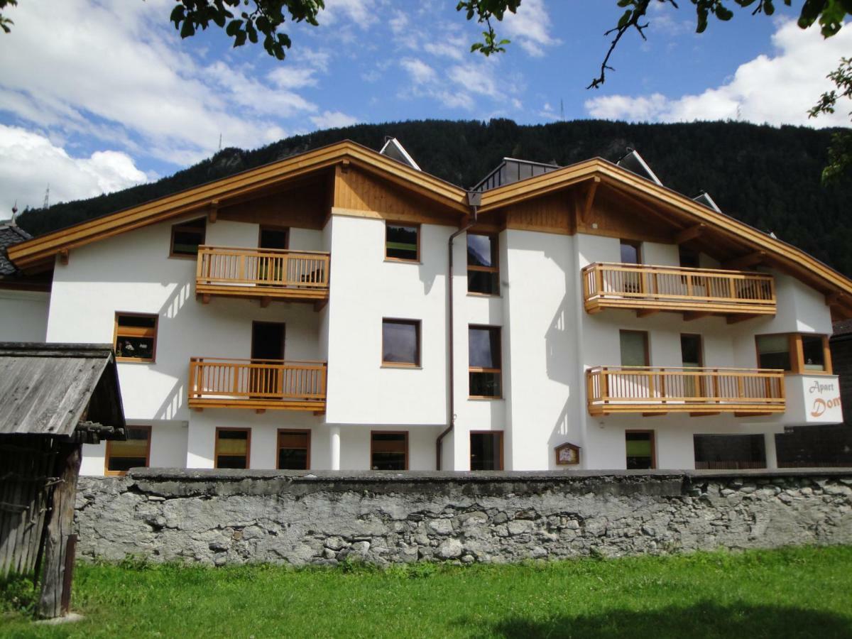 Apart Dominika Apartamento Ried im Oberinntal Exterior foto